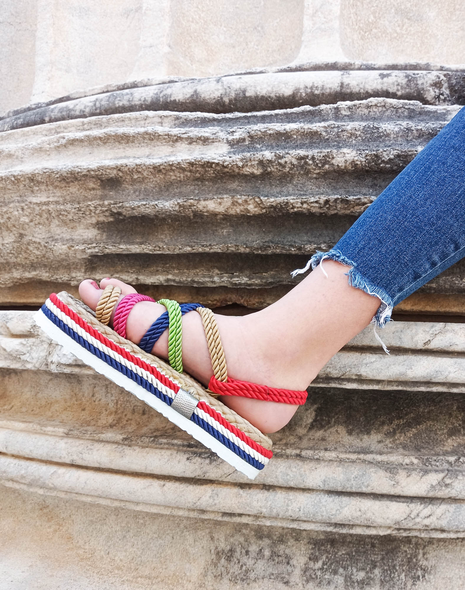 GDT Ayakkabı Çok Renkli  Kalın Taban Halatlı Kadın Sandalet