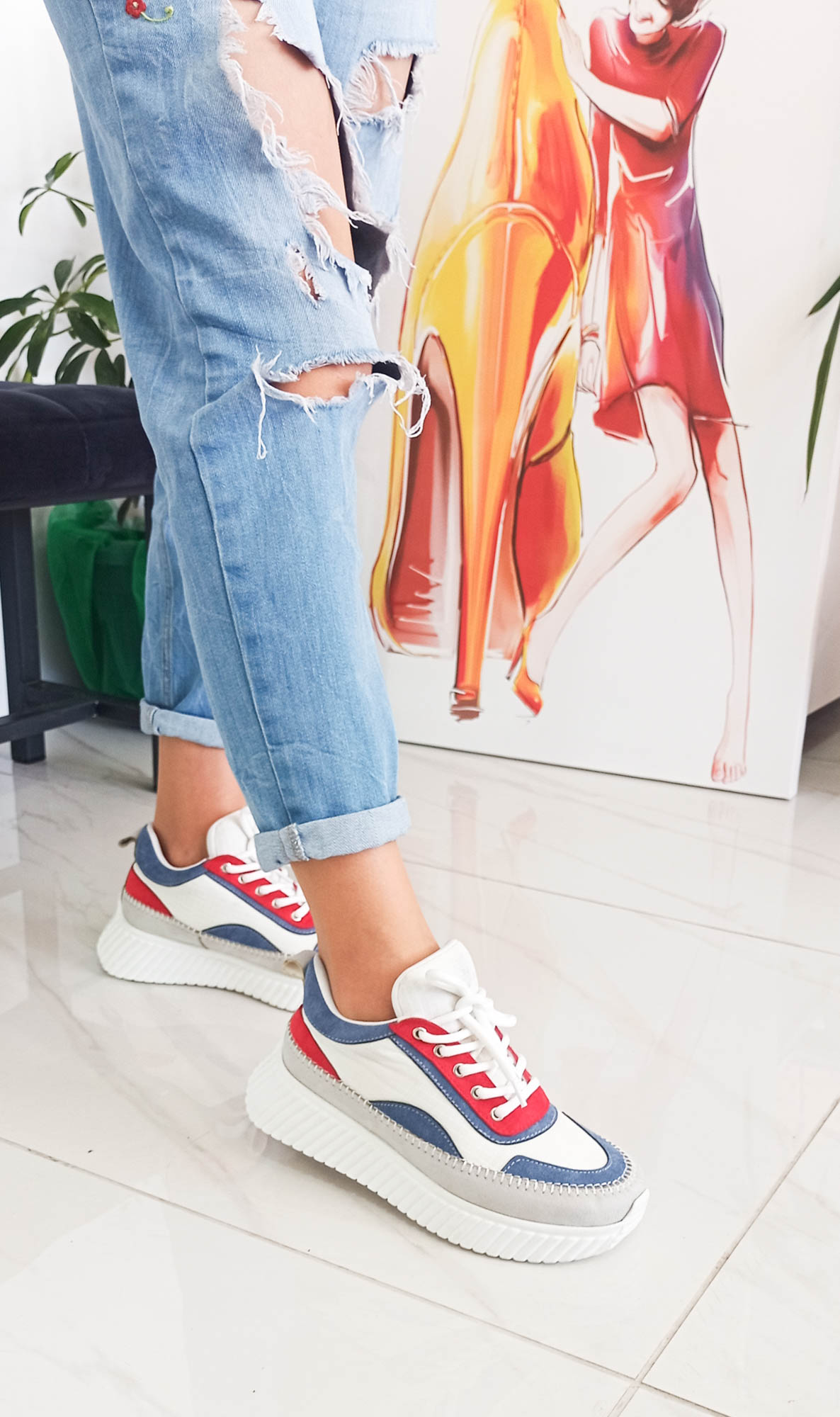 Çok Renkli Bağcıklı Düz Taban Kadın Sneaker