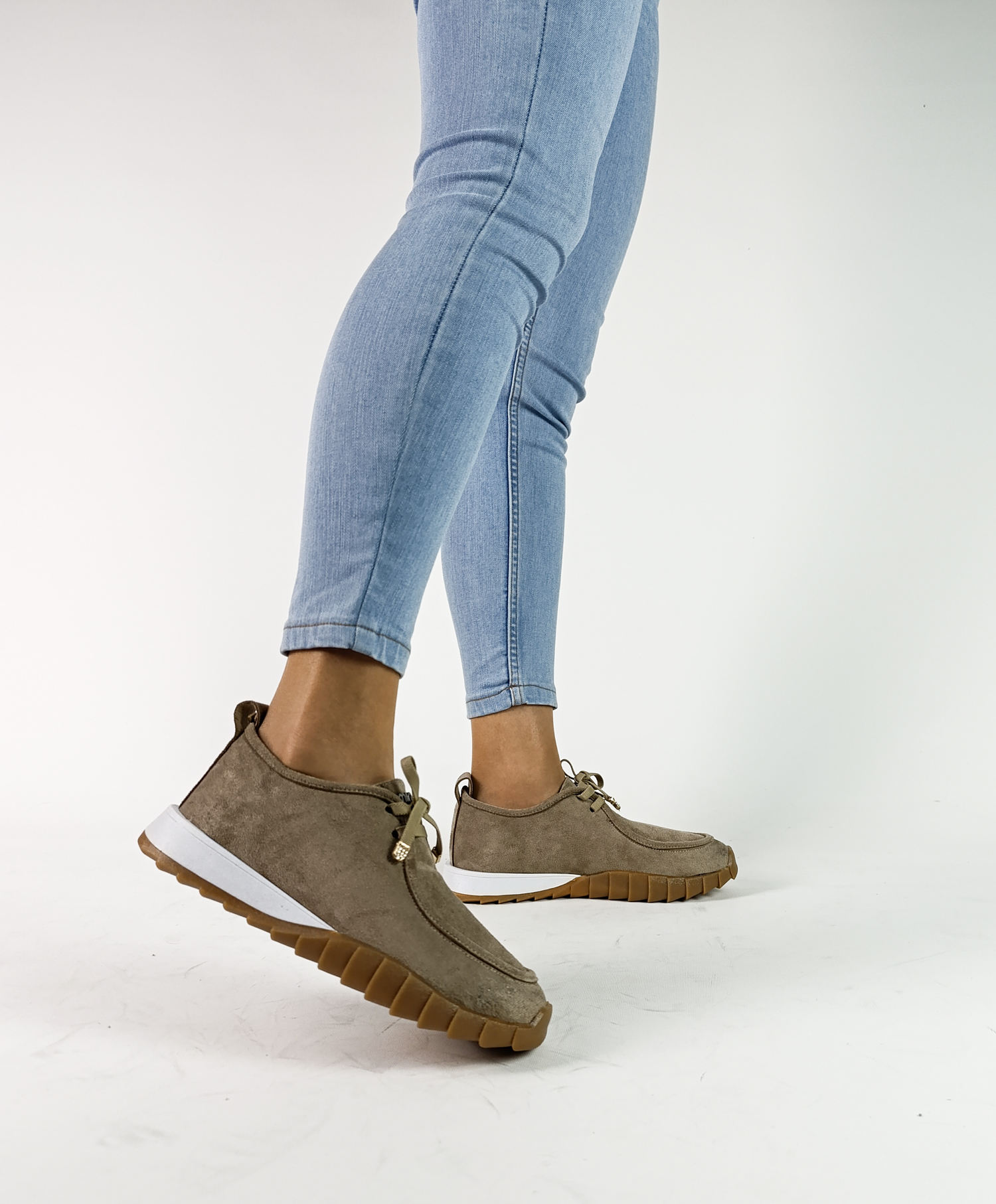 Bej Renk Süet Bağcıklı 36-37-38-39-40 Numara Kadın Sneaker