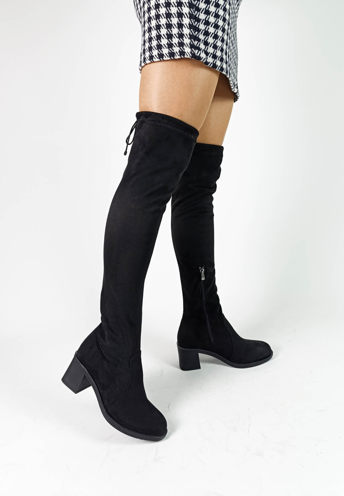 Siyah Süet Diz Üstü Çorap Streç Kalın Topuk Kadın Çizme
