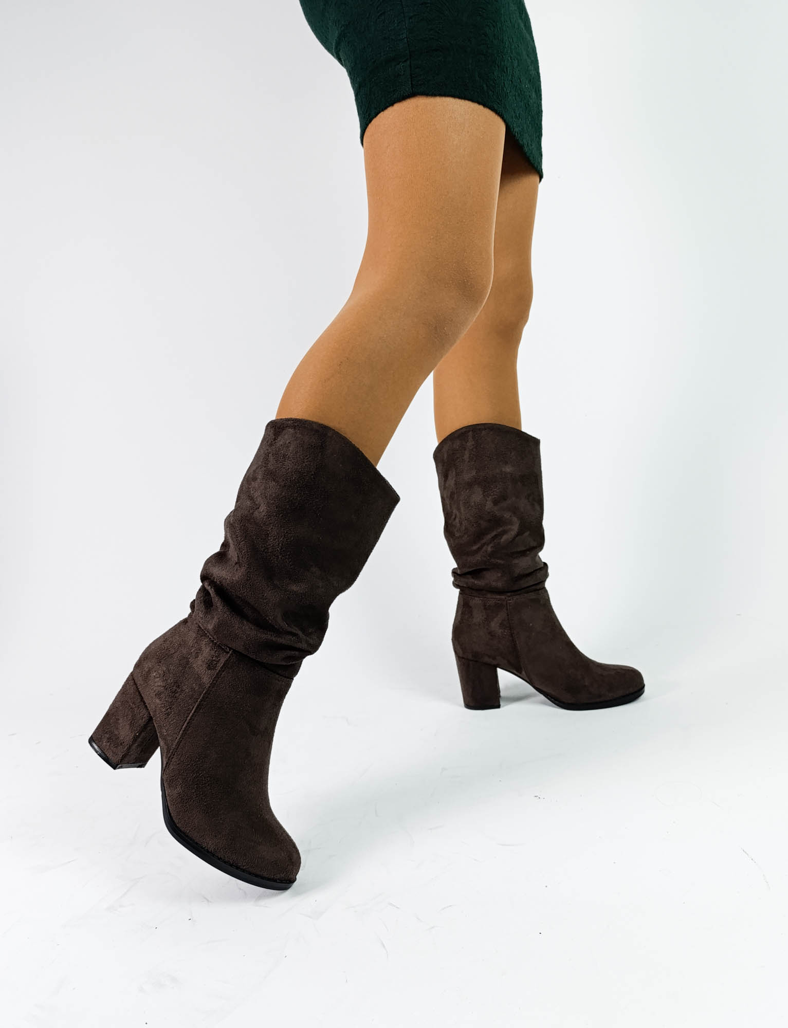 Süet Kahve Renk Kalın Topuklu Körüklü Kadın Diz Altı Çizme